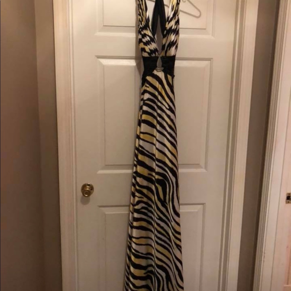 Cache prom dress